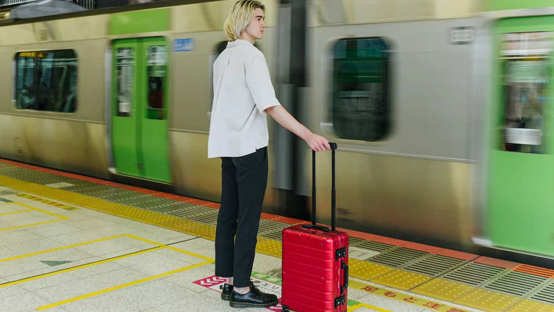 Traveling Sendirian? Ini Tips dan Manfaat yang Akan Kamu Dapat